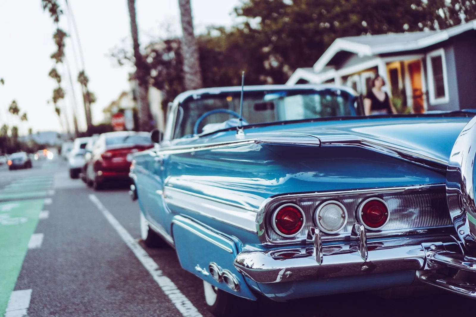 Fins, chrome and a cruise down the boulevard
